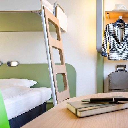 ibis budget Newport Eksteriør billede